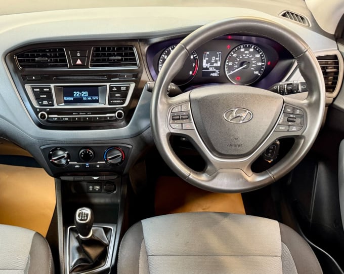 2025 Hyundai I20