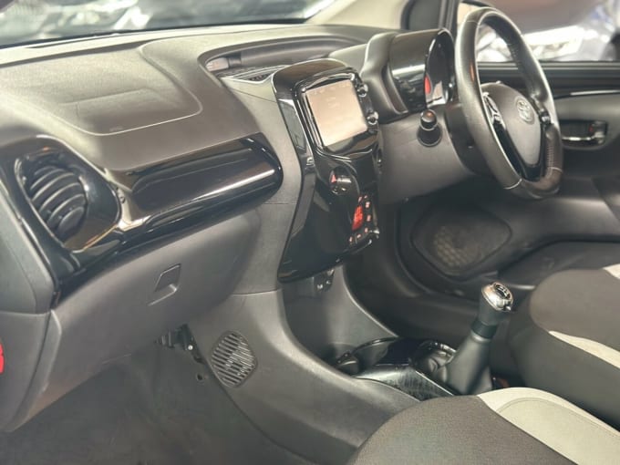 2025 Toyota Aygo