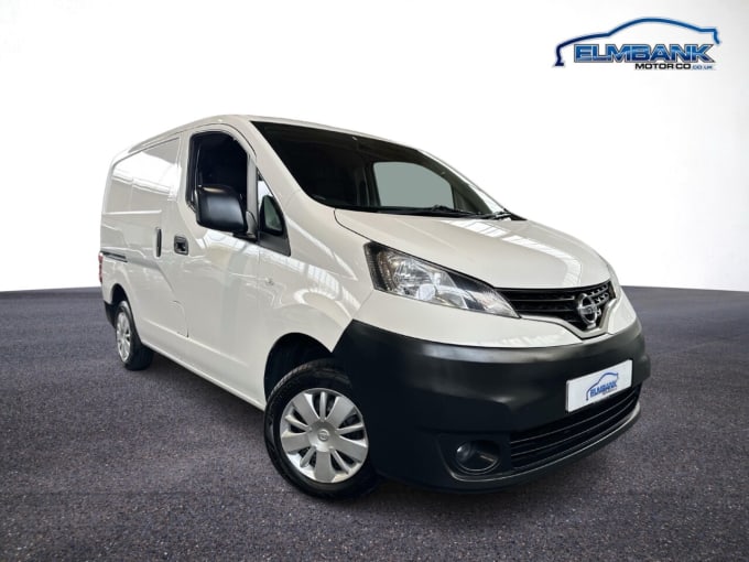 2025 Nissan Nv200