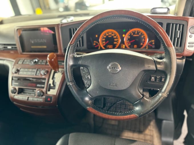 2025 Nissan Elgrand