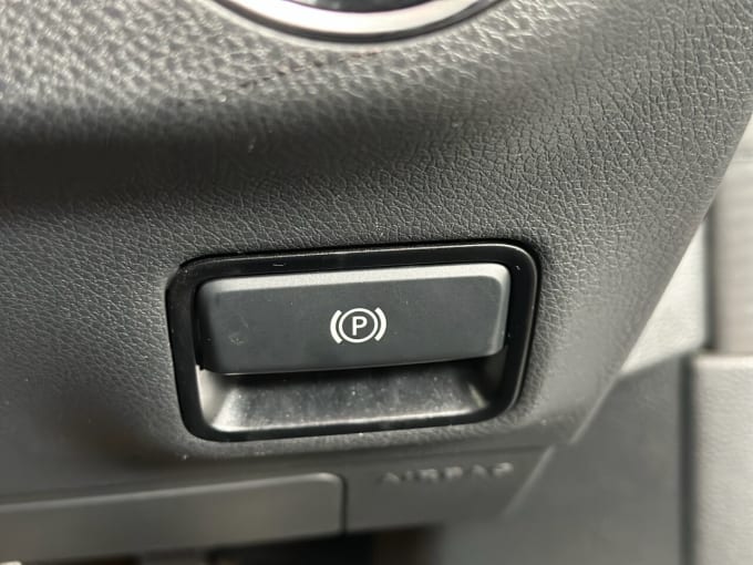 2025 Mercedes-benz Cla