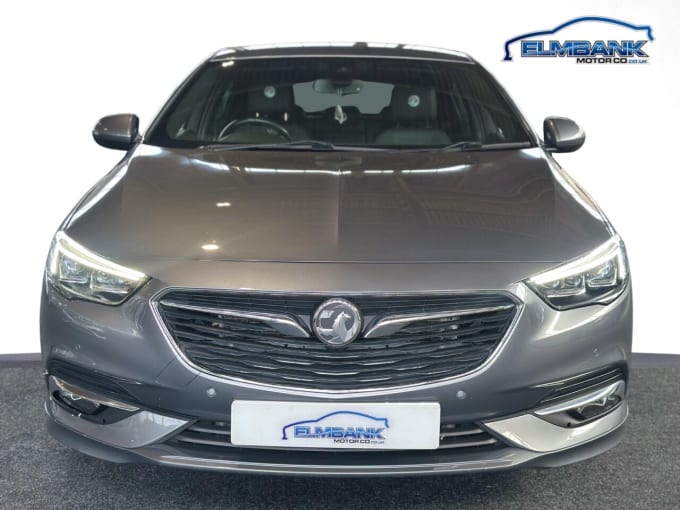 2025 Vauxhall Insignia