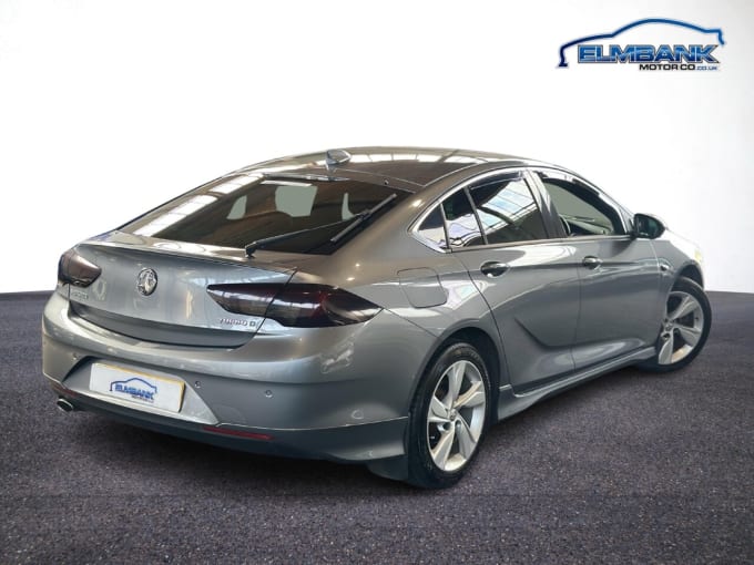 2025 Vauxhall Insignia