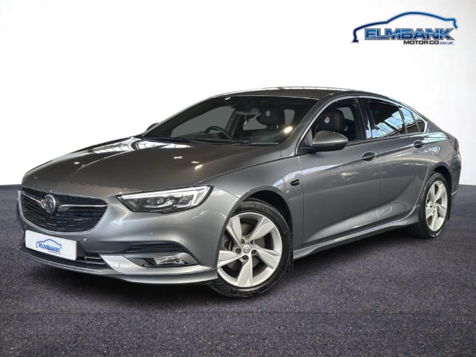 2025 Vauxhall Insignia