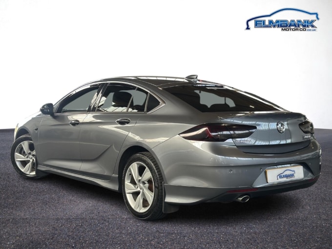2025 Vauxhall Insignia