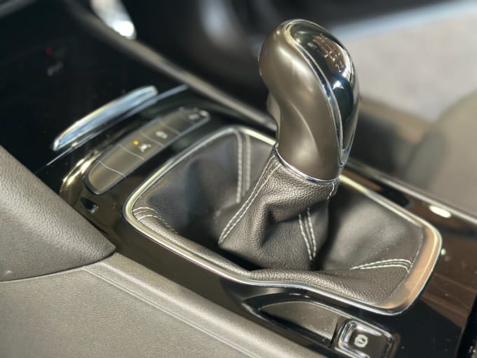 2025 Vauxhall Insignia
