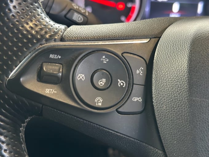 2025 Vauxhall Insignia