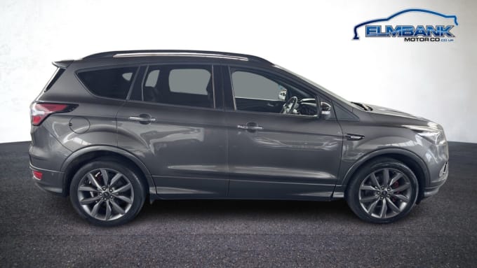 2025 Ford Kuga