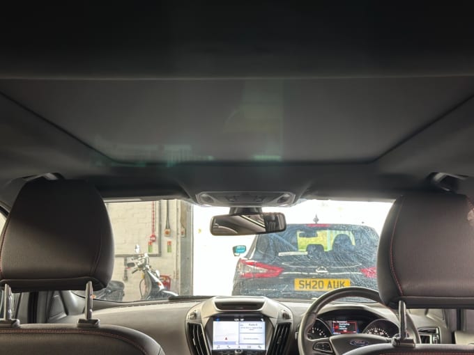 2025 Ford Kuga