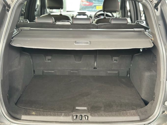 2025 Ford Kuga