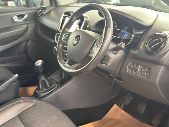 2025 Renault Clio