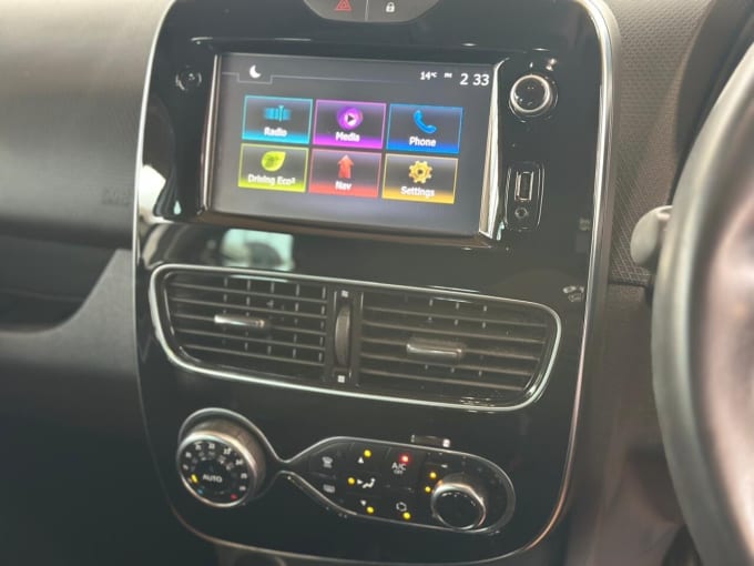 2025 Renault Clio