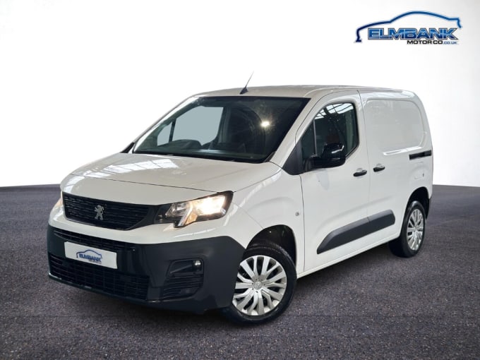 2025 Peugeot Partner