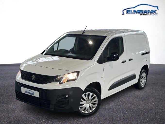 2025 Peugeot Partner