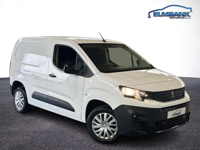 2025 Peugeot Partner