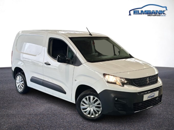 2025 Peugeot Partner