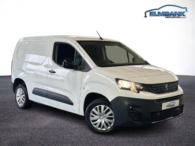 2025 Peugeot Partner