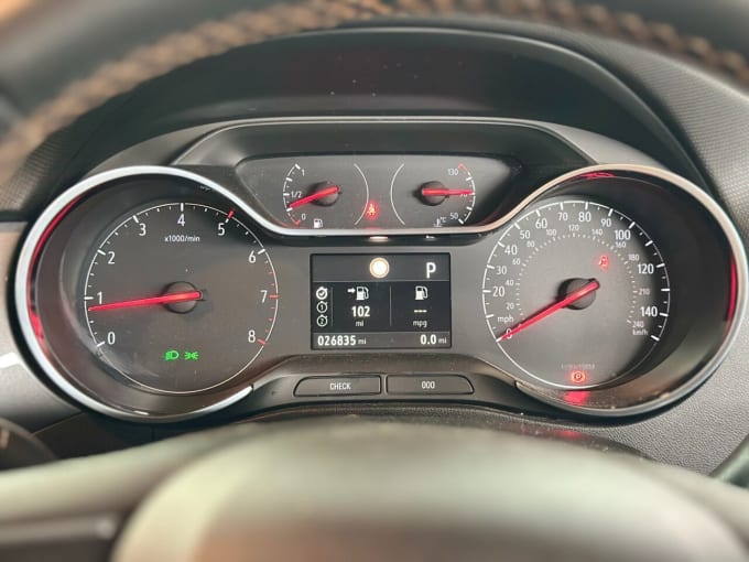 2025 Vauxhall Crossland X