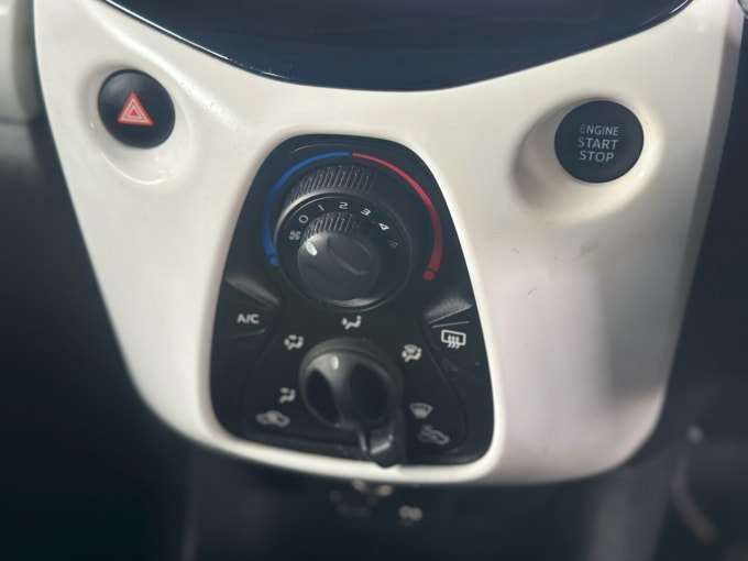 2025 Peugeot 108
