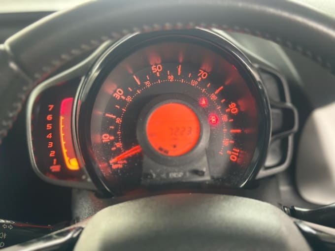 2025 Peugeot 108