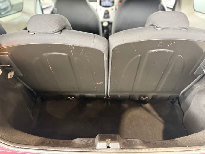 2014 Peugeot 108