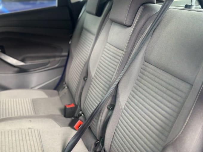 2025 Ford C-max