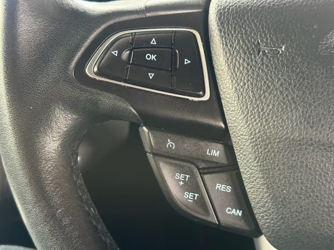 2025 Ford C-max