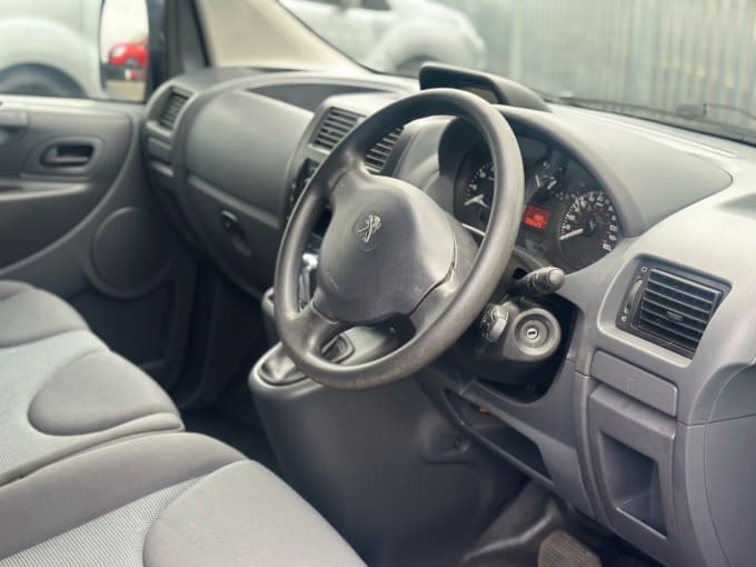 2025 Peugeot Expert Tepee
