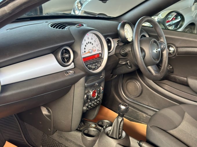2025 Mini Roadster