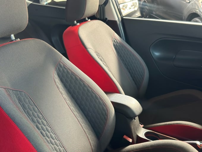 2025 Ford Fiesta