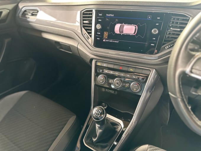 2025 Volkswagen T-roc