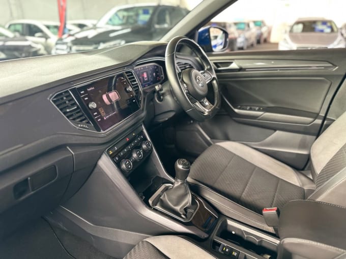 2025 Volkswagen T-roc