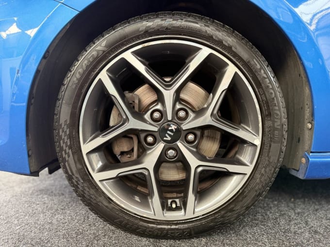 2025 Kia Ceed