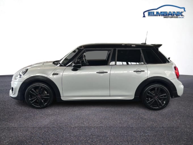 2025 Mini Hatch