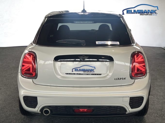 2025 Mini Hatch