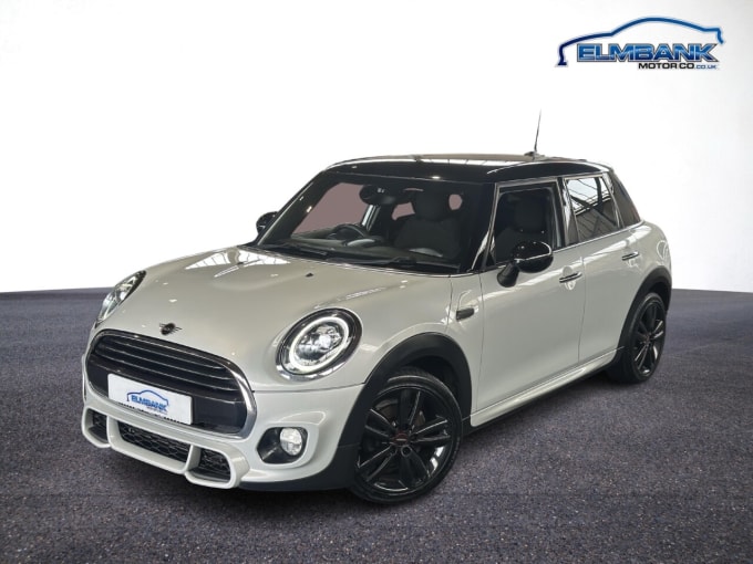 2025 Mini Hatch