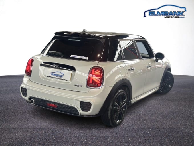 2025 Mini Hatch