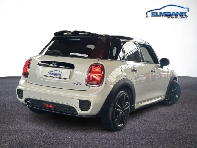 2025 Mini Hatch