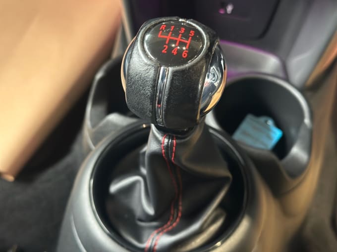 2025 Mini Hatch