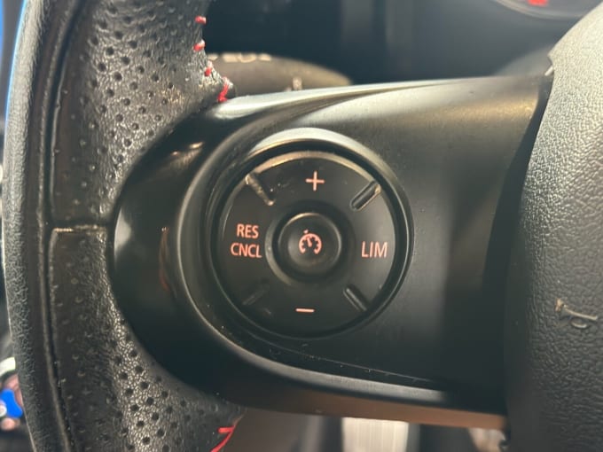 2025 Mini Hatch