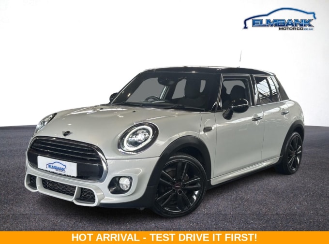 2025 Mini Hatch