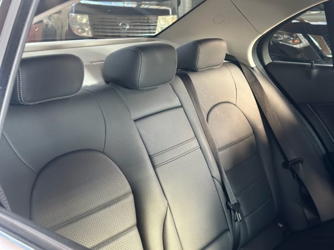 2025 Mercedes-benz C-class