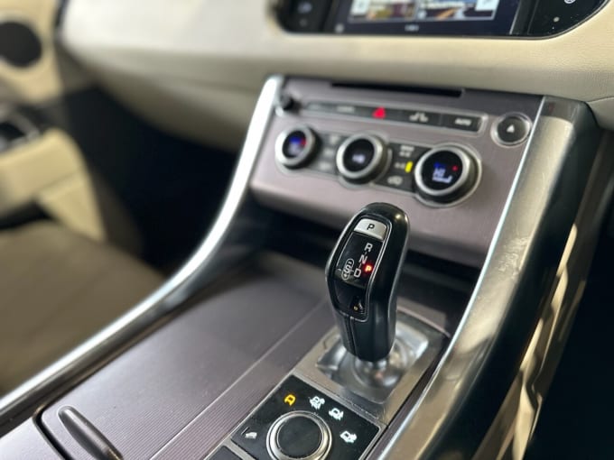 2025 Land Rover Range Rover Sport