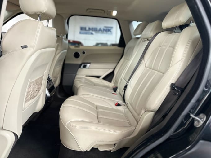 2025 Land Rover Range Rover Sport