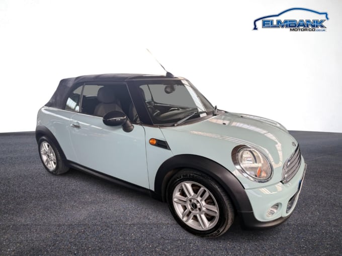 2025 Mini Convertible