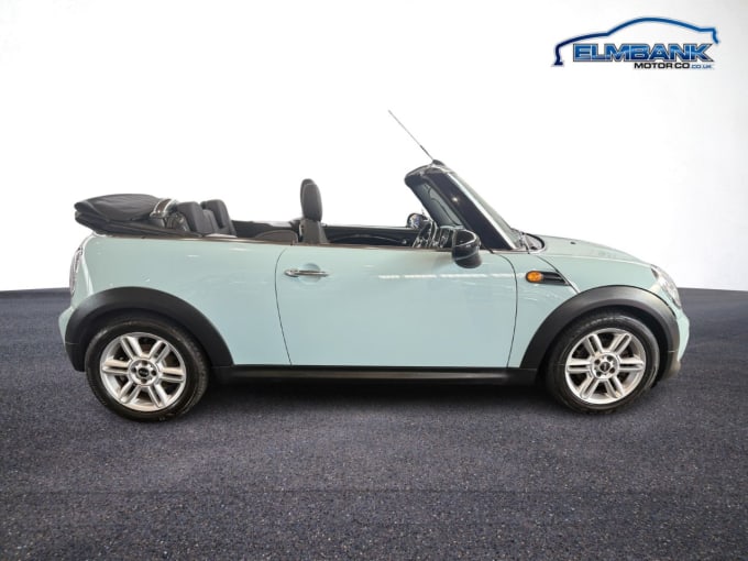 2025 Mini Convertible