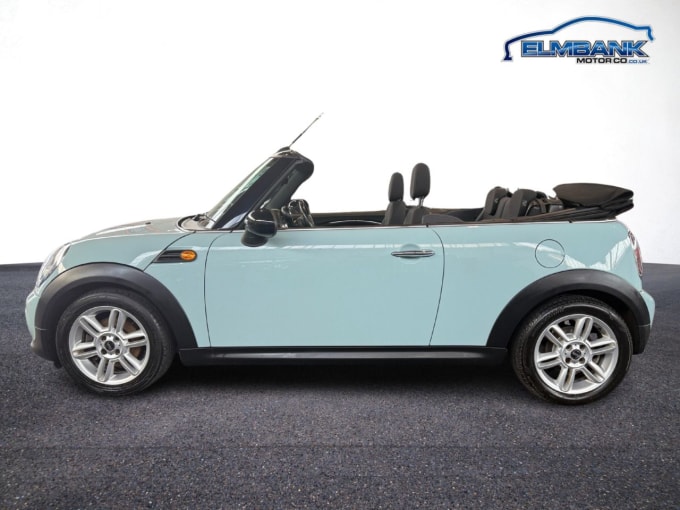 2025 Mini Convertible