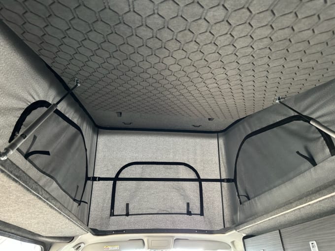 2025 Volkswagen Transporter