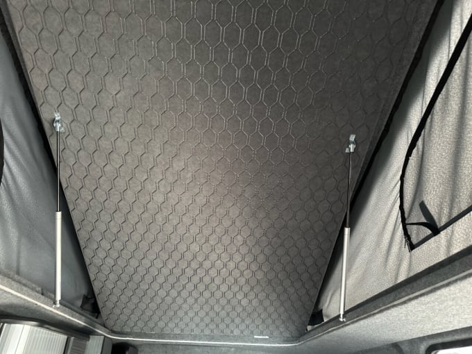 2025 Volkswagen Transporter