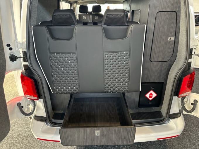 2025 Volkswagen Transporter